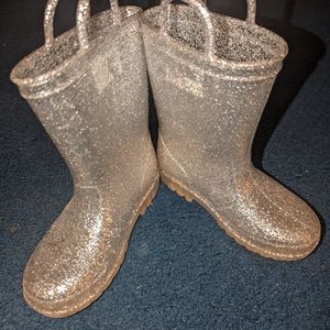 Girl's boots size 13
